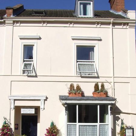 Hedley Villa Guest House Leamington Spa Exterior foto